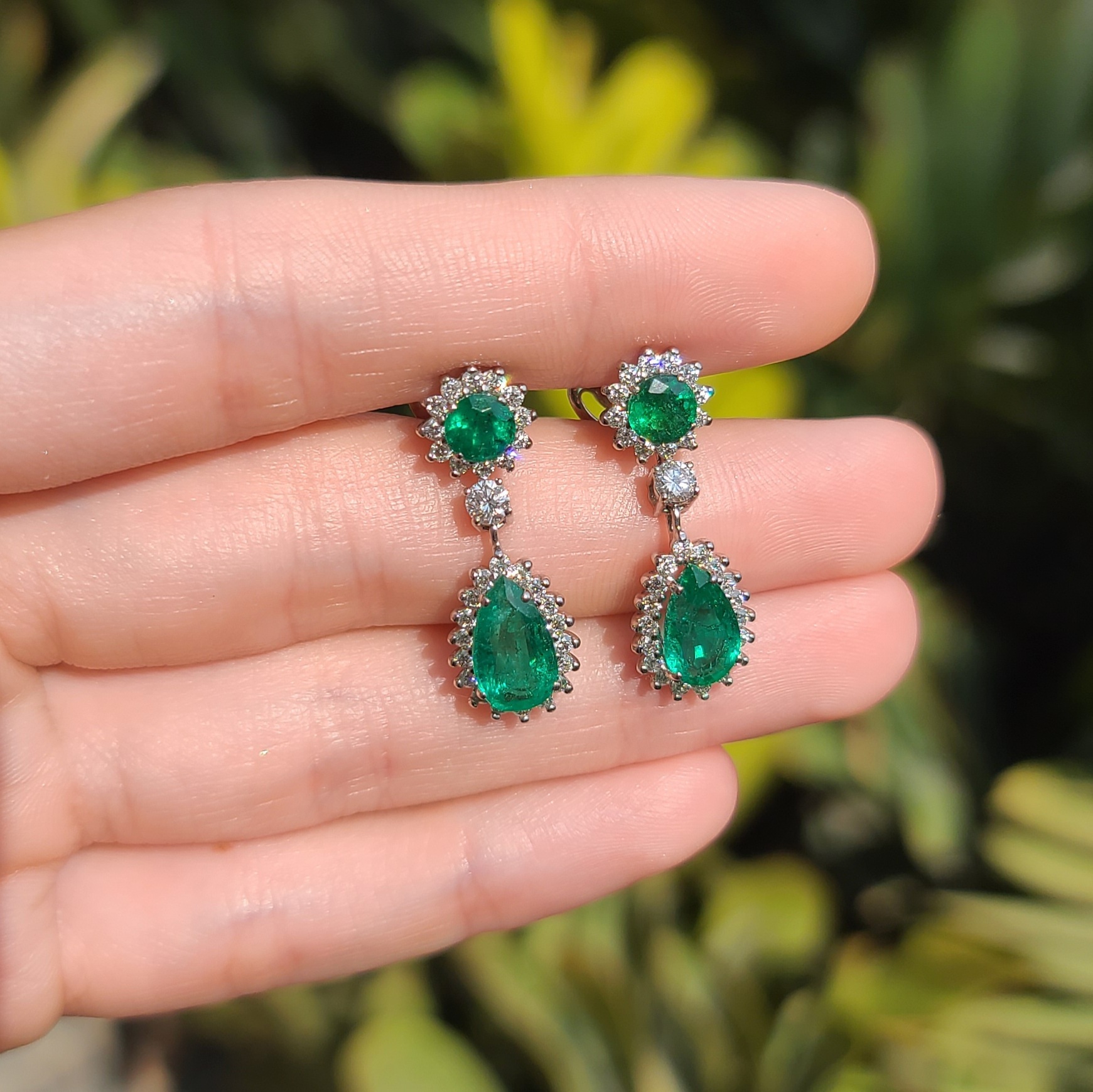4.03ct Pear Cut Emerald earrings CGS