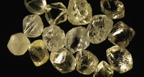 💎 The Great Diamond Paradox: Record Production, Plummeting Value & the 2024 Market Implosion