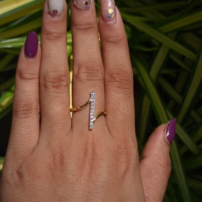 D218 The Bar Ring | Lab Grown Diamond Ring | Ethical Diamonds