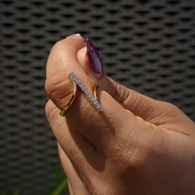 D218 The Bar Ring | Lab Grown Diamond Ring | Ethical Diamonds